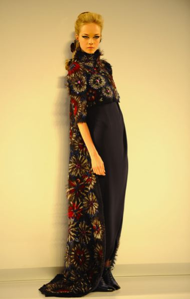 Illustration for article titled Chanel Haute Couture An Expensive Hit & Miss